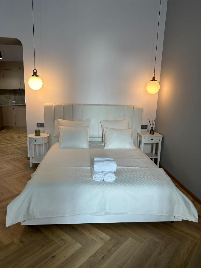 דירות בוקרשט Oyster Flat Victoriei מראה חיצוני תמונה