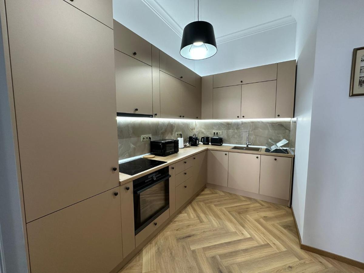 דירות בוקרשט Oyster Flat Victoriei מראה חיצוני תמונה